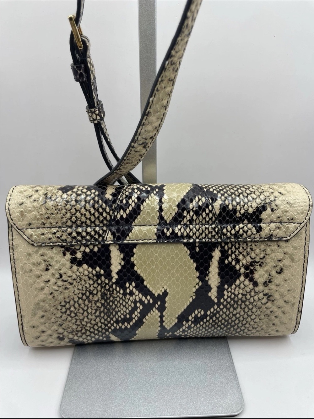 Versace Snakeskin Clutch - Black and Cream Authentic $1300 Retail Brand new Tags - Picture 10 of 13
